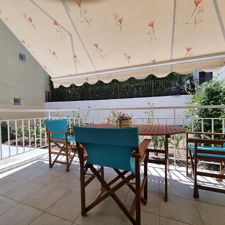 Cosy And Modern Appartment In أوليمبياذا المظهر الخارجي الصورة